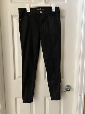 Black Slim Zipper Hem Pants